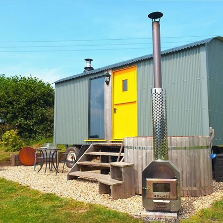 Hotel Kidwelly Glamping Exterior foto